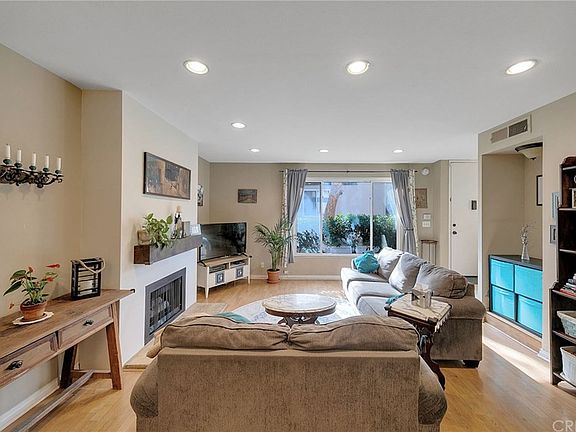 3rd image of 5662 Etiwanda Ave Unit 9