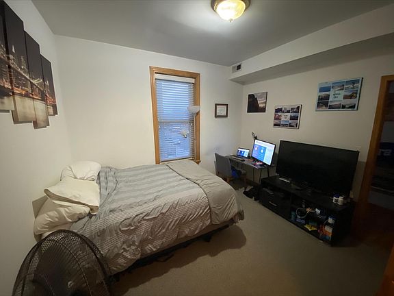 2nd image of 1363 N Bosworth Ave APT 2