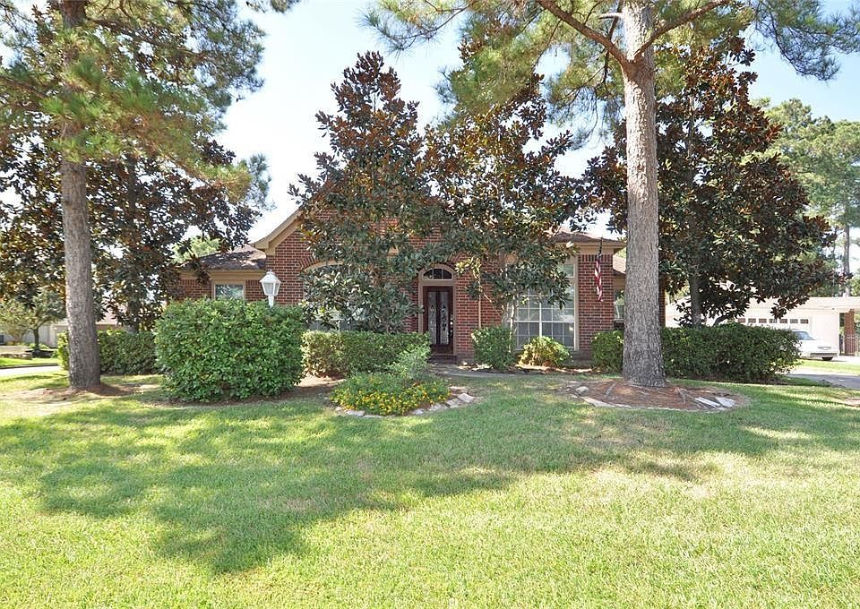1st image of 18703 Chestnut Crest Dr