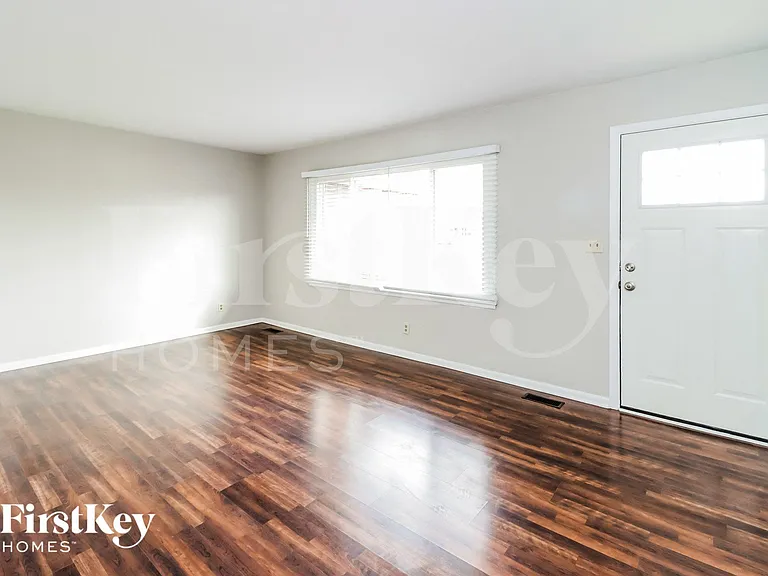 515 Brelsford Ave — Photo 4