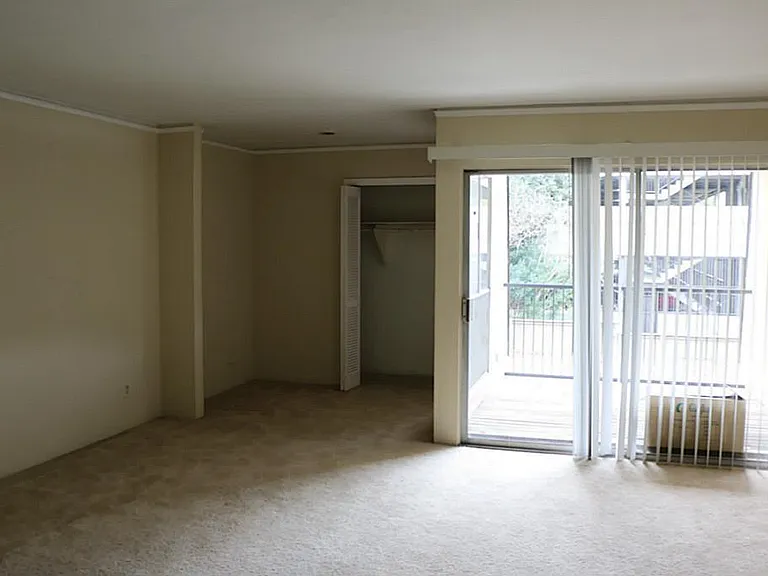 800 Post Oak Blvd #6 — Photo 9