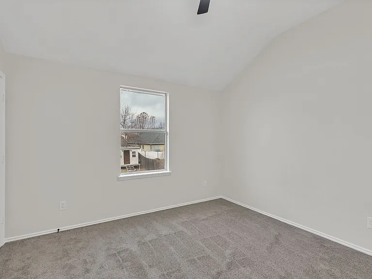 438 Stanley Falls Dr — Photo 23