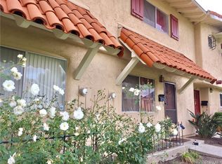 17232 Nisson Rd APT B, Tustin, CA 92780