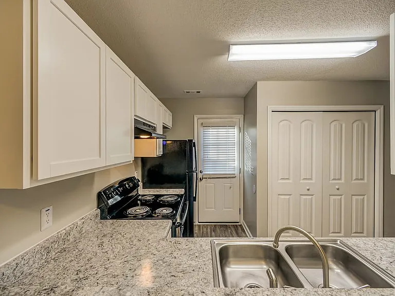 Forest Edge Townhomes — Photo 6