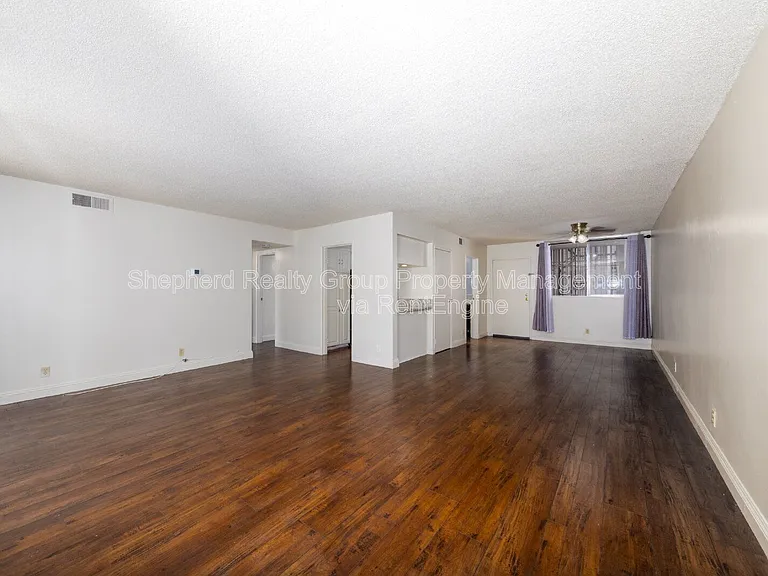 6979 Palm Ct #109-B — Photo 9