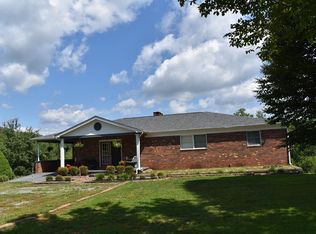 1411 Cox Sisters Rd, Sparta, NC 28675