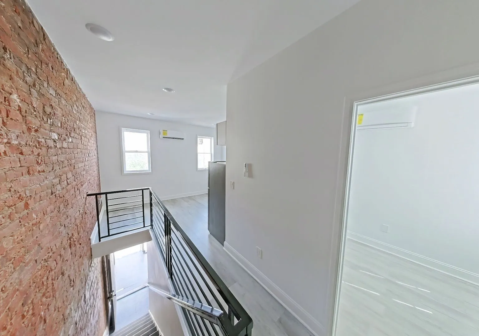 3510 N Mascher St — Photo 3