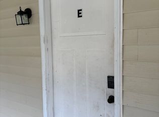 617 Russell Ave #E, Harriman, TN 37748