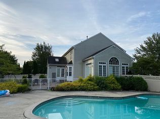 4 Penn Pl, Forked River, NJ