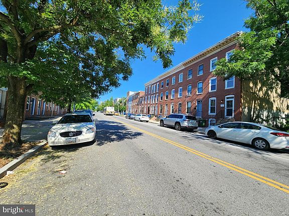 4th image of 1019 W Lombard St