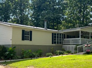 58 Wallop Dr, Crossville, TN 38571