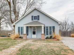 6070 W 197th Ter, Stilwell, KS 66085