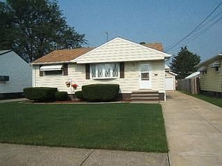 2nd image of 6052 Alvin Dr