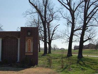 202 Tuscany St, Lowell, AR, 72745