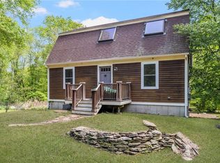 156 Woodville Alton Rd, Hope Valley, RI 02832