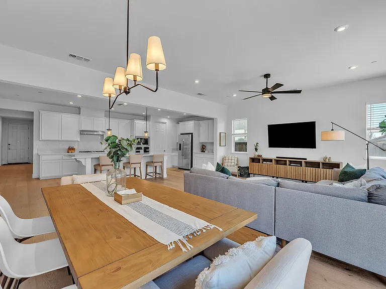 4578 Flagstaff Dr — Photo 17