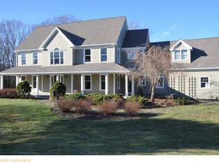 3 Heritage Ct, Cape Elizabeth, ME 04107