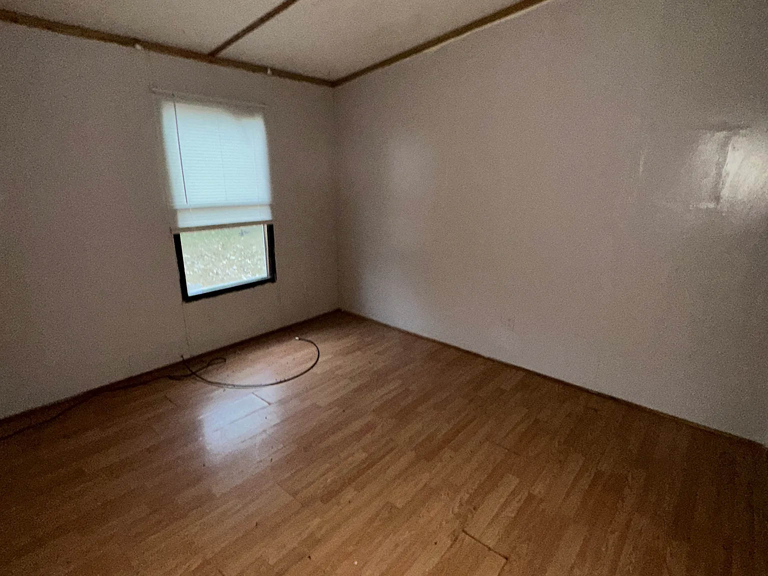 2 bed, 1050 sqft, $750 — Photo 4