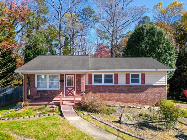 32 Harnett St, Asheville, NC 28806