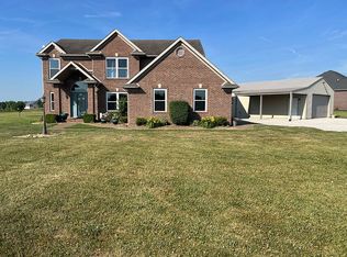 10299 Meadowlark Hills Rd, Chandler, IN 47610