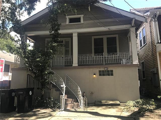 1st image of 2833 Palmer Ave