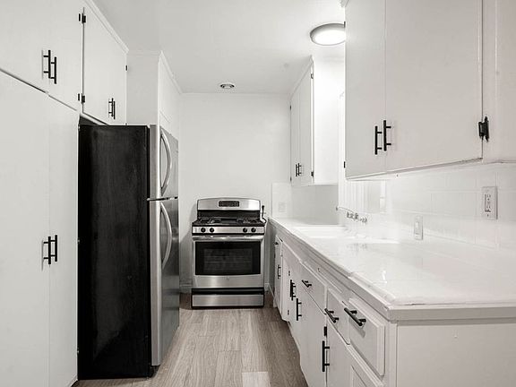2nd image of 4142 W Palmwood Dr #6