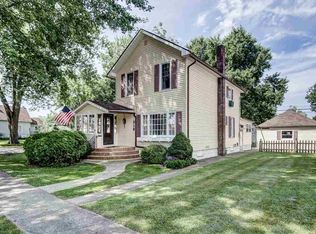 318 S Franklin St, Garrett, IN 46738