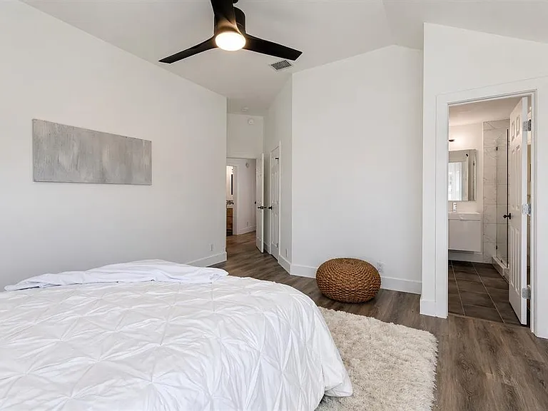 4602 Everest Ln — Photo 16