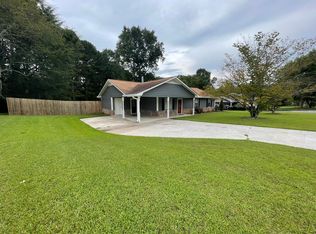 20 Southern Woods Dr NE, Armuchee, GA 30105