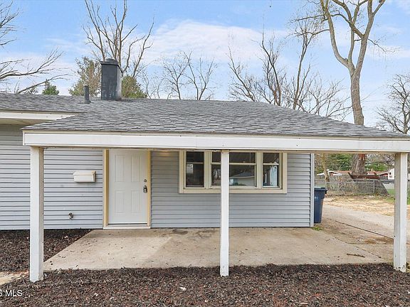 2nd image of 5747 Dellbrook Dr