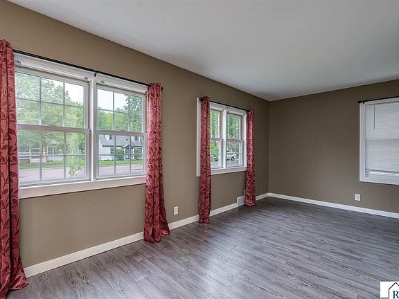 5th image of 426 Skaro St