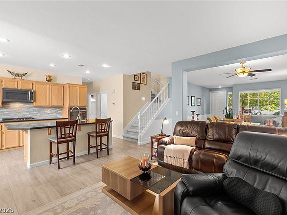 3rd image of 2700 Peekskill Ave