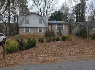 2995 Medina Dr, Jonesboro, GA 30236