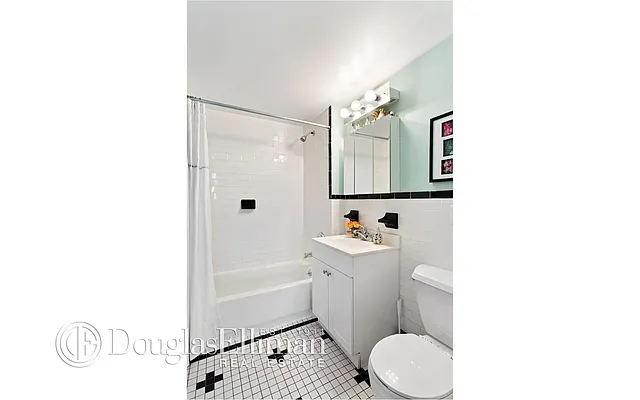 Sold by Douglas Elliman | media 20