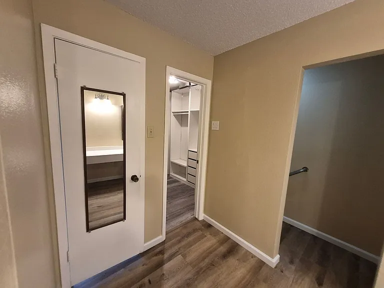 7314 Justino Trl — Photo 45