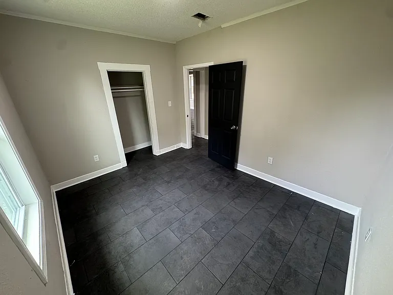2760 Lola Ave — Photo 8