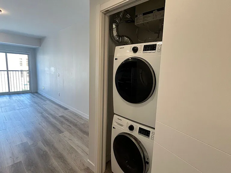 177 Armstrong St #304 — Photo 35