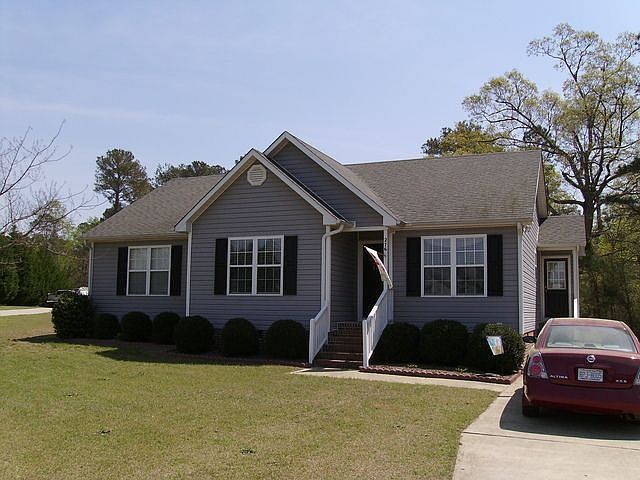 2nd image of 276 Skylar Ln