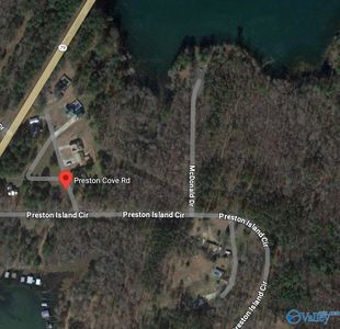 7 Preston Cove Rd, Guntersville, AL, 35976