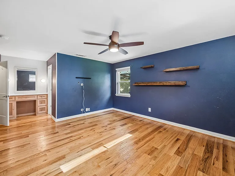 2223 Freeland Way — Photo 9