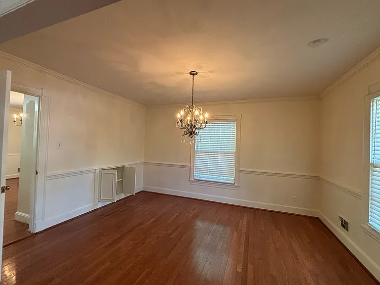 Formal dining