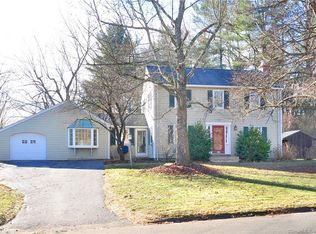 29 Mayflower Rd, Windsor, CT 06095