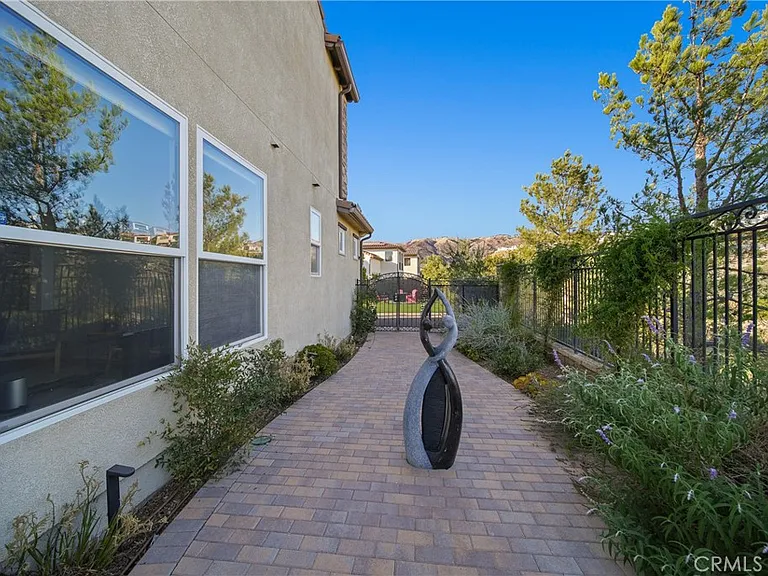 11662 Ricasoli Way — Photo 72