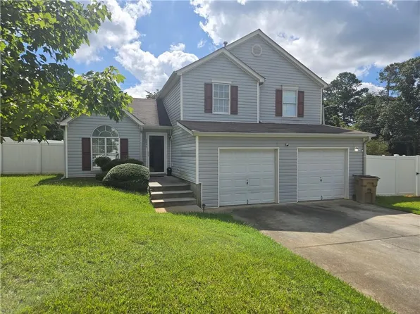 6646 Creek Turn Dr, Rex, GA 30273