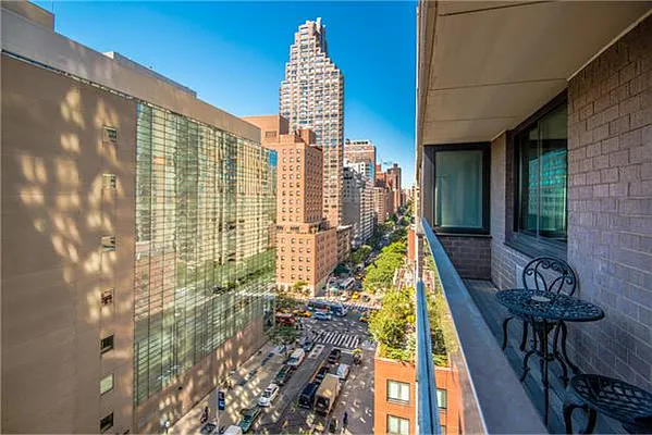 Rented by (Legacy) Elegran | media 5