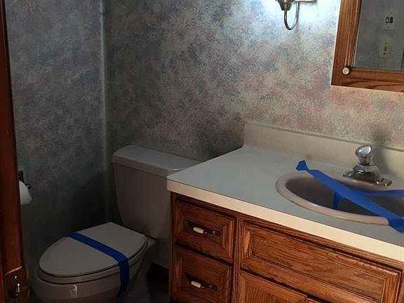 Powder room