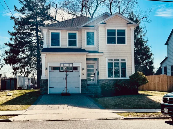 94 Park Ave, Cresskill, NJ 07626