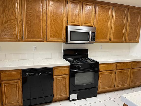 4th image of 908 N Turner Ave APT 38