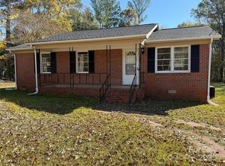 1154 Stringfellow Rd, Chester, SC 29706