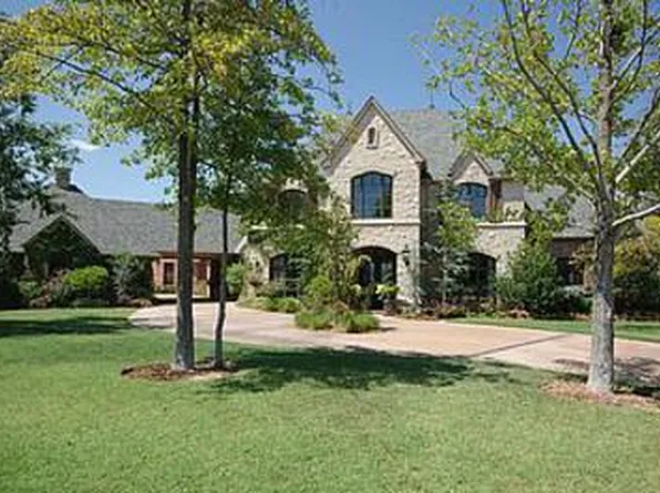 18825 Woody Creek Dr, Edmond, OK 73012